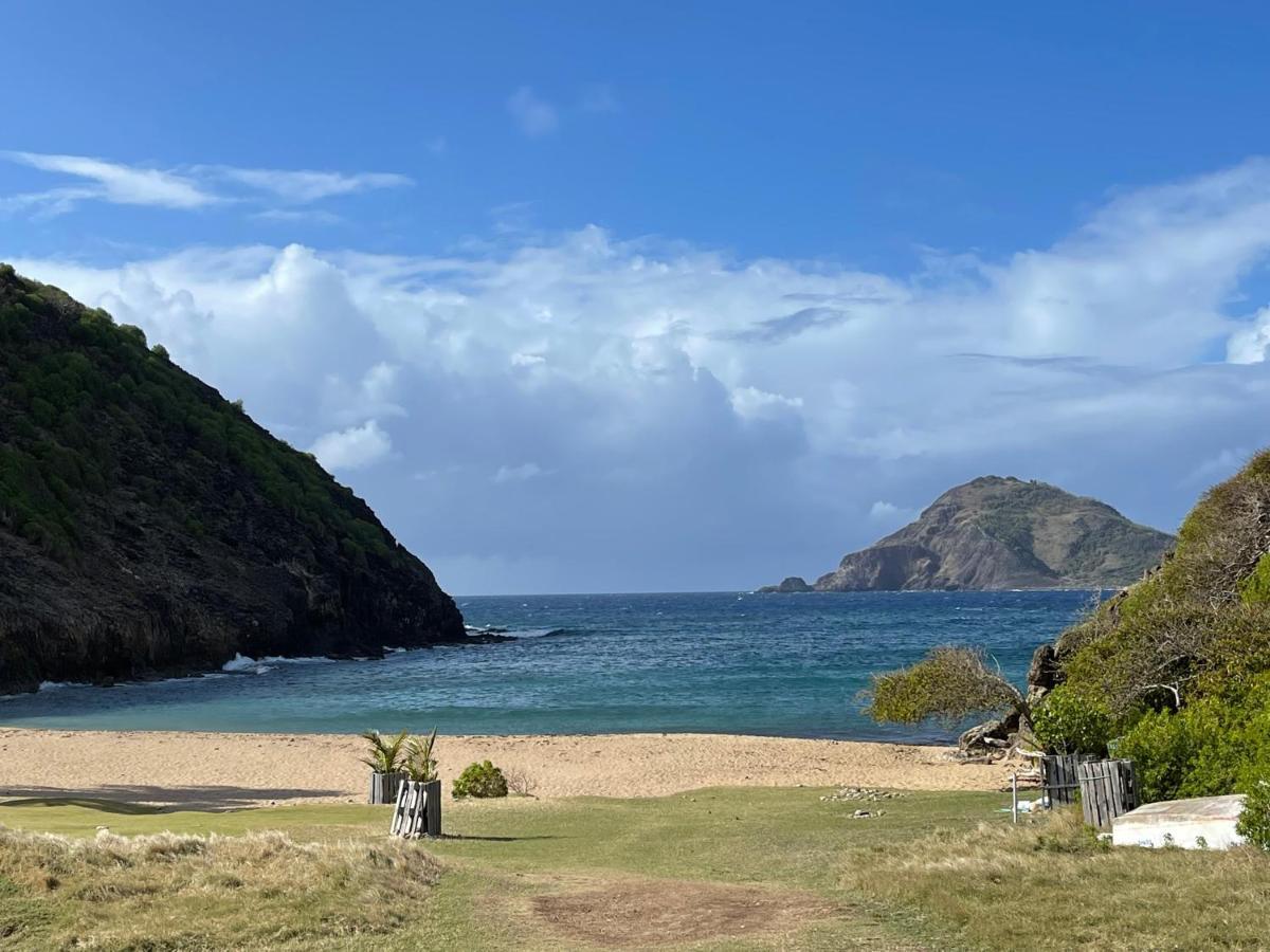 Blue Lagoon, Cottage Les Pieds Dans L Eau テール・ド・オー エクステリア 写真